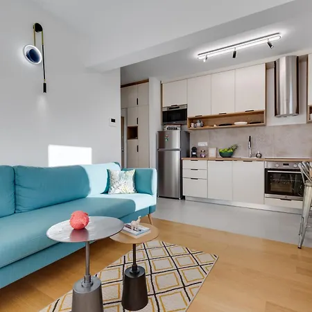 Tres Fenestras - Private Parking Zára