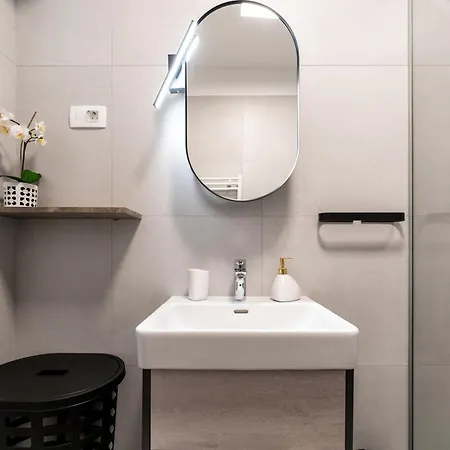 Tres Fenestras - Private Parking Apartman